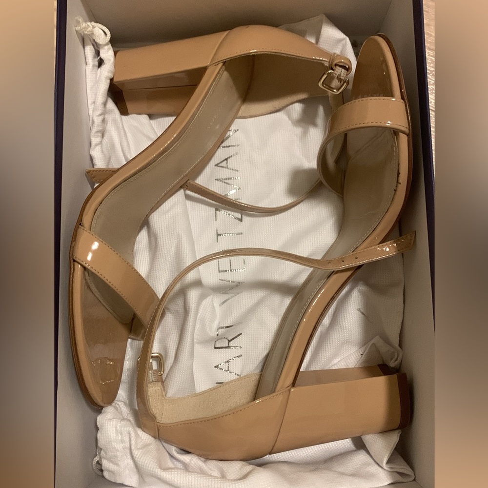 Stuart Weitzman nude heels